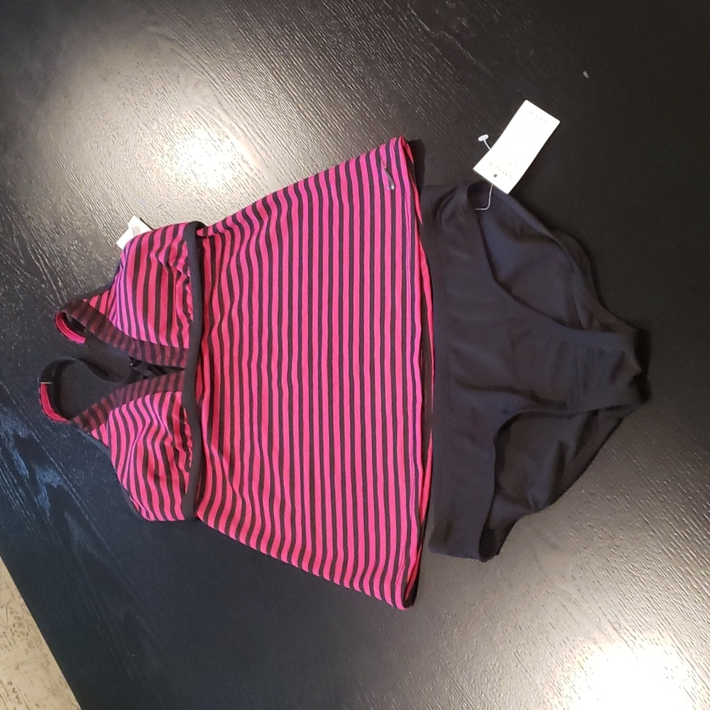 NWT Nike 2pc tankini size small